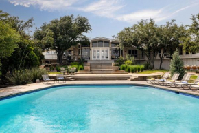 Austin Skyline Views with Private Pool and Hot Tub - Brigadoon!